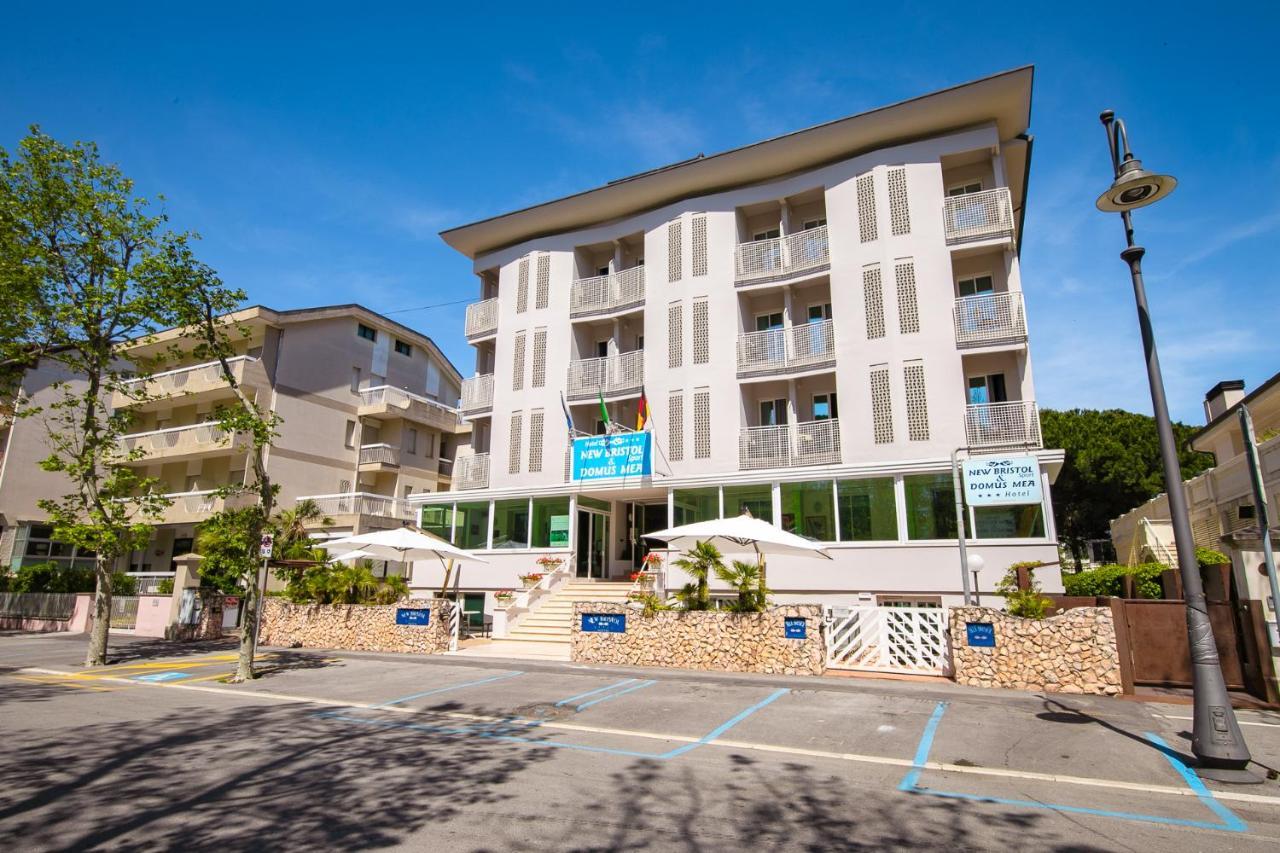 New Bristol Sport Hotel Чезенатико Экстерьер фото